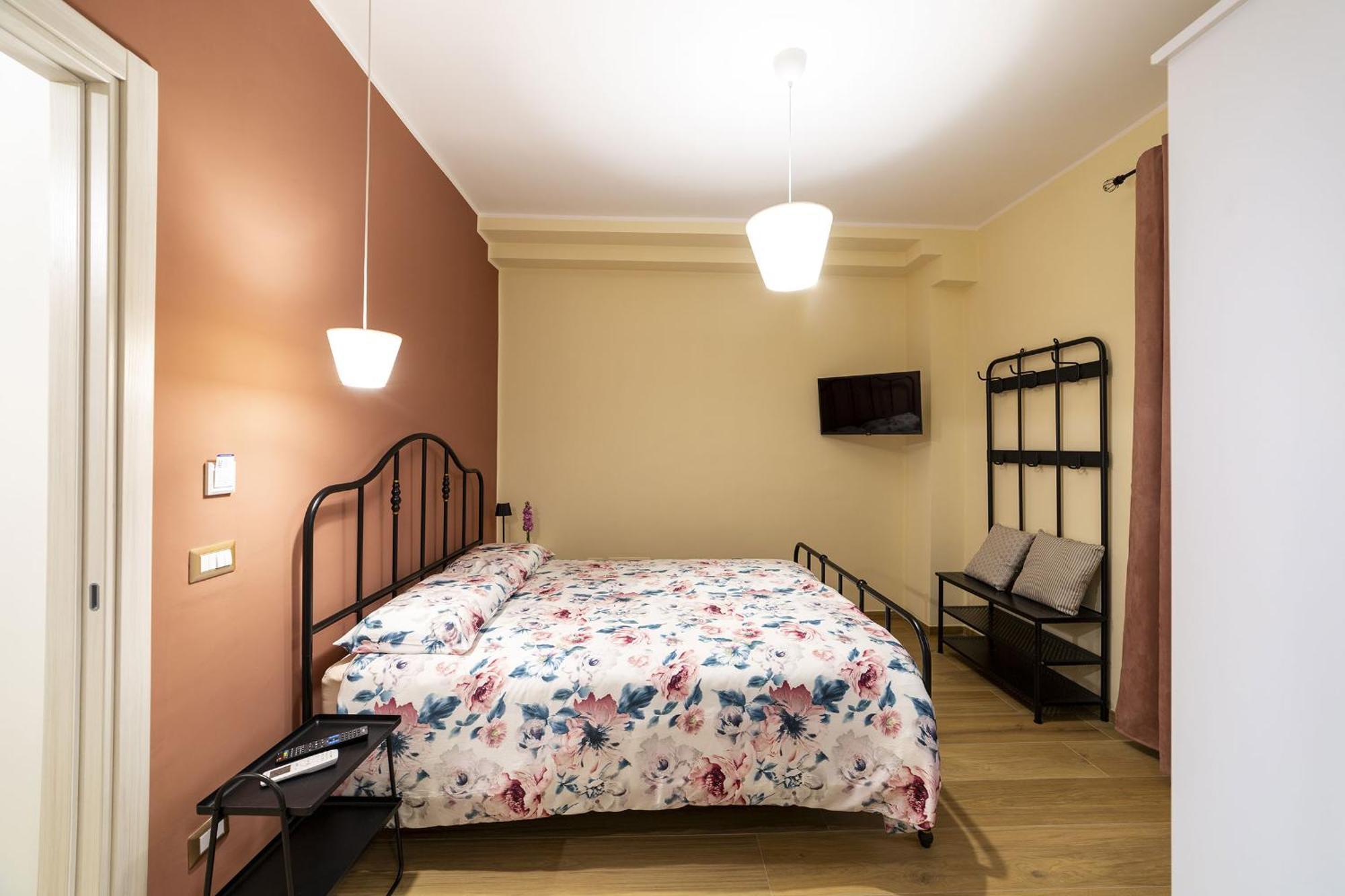 Dimora Don Antonio Bed & Breakfast Pontecagnano Bagian luar foto